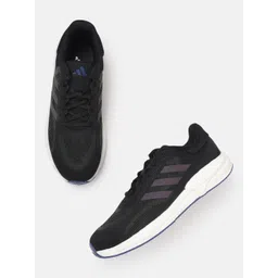 ADIDAS Men Woven Design Uniqlite ST Running Shoes