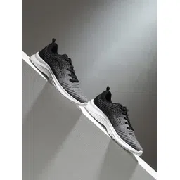 Jack & Jones Men Colourblocked Sneakers