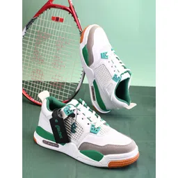 glitchez Men Textured Sneakers