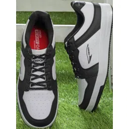 Asian Men's Black & White Casual Sneakers