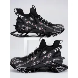 Atom Men's Multi Print Black Running Shoes