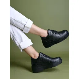 Shoetopia Women Lace-Ups Sneakers