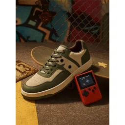 Bewakoof Men Colourblocked Nubuck Sneakers