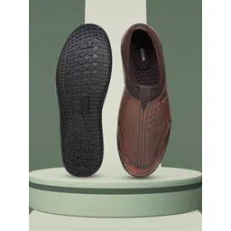 EZOK Men Leather Slip-On Sneakers