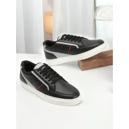 Carlton London Men's Black Sneakers