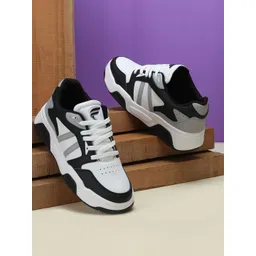 Field Care Men PU Sneakers