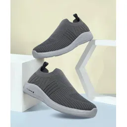 SOCKS Running Shoes For Men