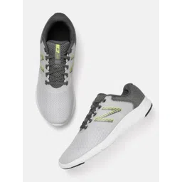 New Balance Men Woven Design Drift Running Shoes