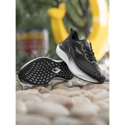 Red Tape Women Drift +Mesh Walking Shoes