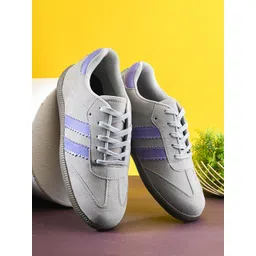 Fashion Victim Women Colourblocked Suede Sneakers
