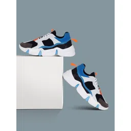 K Footlance Men Running Non-Marking Shoes