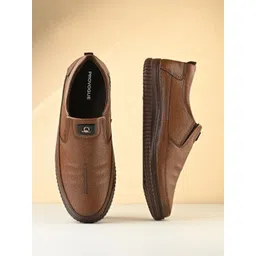 Provogue Men Textured Round Toe Slip-On Sneakers Shoes