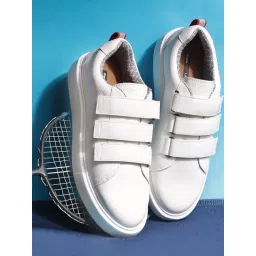 Bata Men's LESUIRE White Casual Sneakers