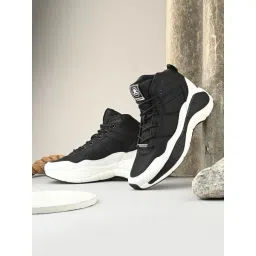 OFF LIMITS Men's Black & White Basketball Shoes