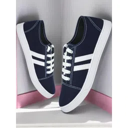 Free Kicks Men Navy Blue Mesh Marking Running Sports Shoes