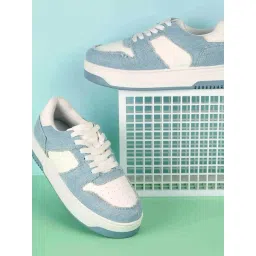 Mochi Women's Blue Casual Sneakers