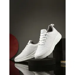 OFF LIMITS Women's Off-White/Light Grey Running Shoes