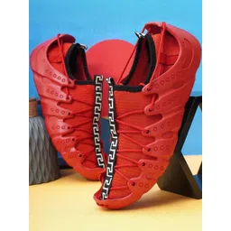 PROPET Men Textured Sneakers