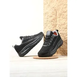 OFF LIMITS Men's Black & Light Grey Running Shoes