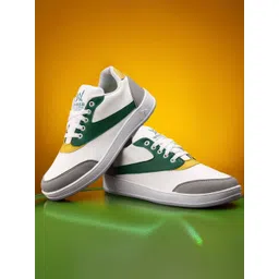 Woakers Men Angry Birds Sneakers