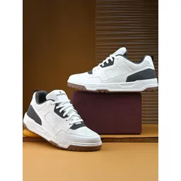 Roadster Men Sneakers