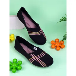 WALKWAY by Metro Women Striped Slip-On Sneakers