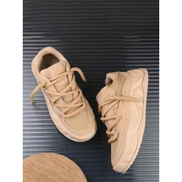 Vellinto Men Sneakers