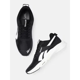 Reebok Men JET BLAST REE-LEISURE M Running Shoes