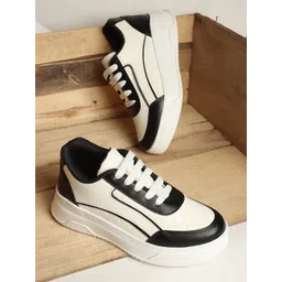 ZAPATOZ Women PU Sneakers