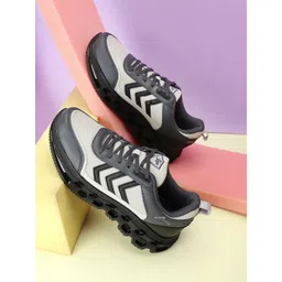 JQR Men Brutus Mesh Running Shoes