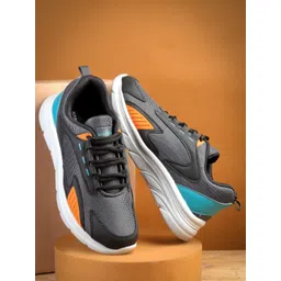 KANGAROOZ Men Running Non-Marking Shoes