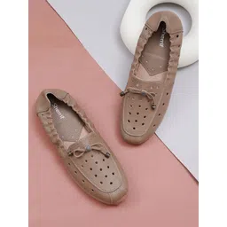 Sherrif Shoes Women Embellished Mules Flats