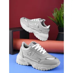 Killer Women Sneakers