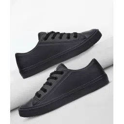 Plus Sneakers For Men