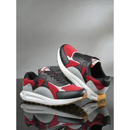 The Roadster Lifestyle Co Men Colourblocked Lightweighte Sneakers