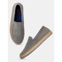U.S. Polo Assn. Men Round Toe Leather Slip-On Sneakers