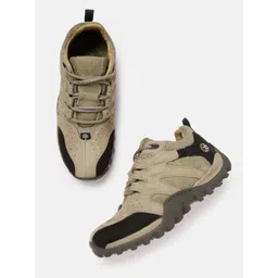 Woodland Men Nubuck Leather Sneakers