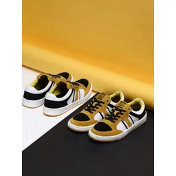 Jack & Jones Men Colourblocked Round Toe Sneakers