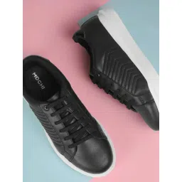 Mochi Women's Black Ankle High Sneakers