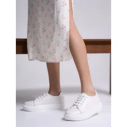 Fausto Women's Off White Sneakers