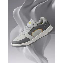 HRX by Hrithik Roshan Men Colourblocked Sneakers