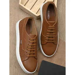 ESMEE Men Sneakers