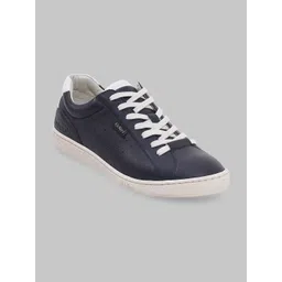 Kickers Men Colourblocked Leather Sneakers