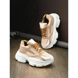 The Roadster Lifestyle Co Women Casual Sneakers
