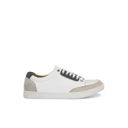 San Frissco Men's White Casual Sneakers