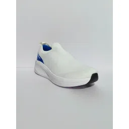 Reebok Men White Walking Shoes