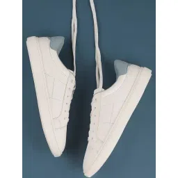 Metro Men's White Casual Sneakers