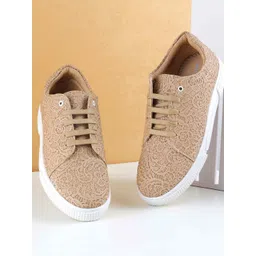 WALKWAY by Metro Women Woven Design Sneakers