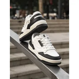 Red Tape Men Textured Sneakers