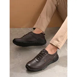 MONDAIN Men Lace-Up Leather Sneakers